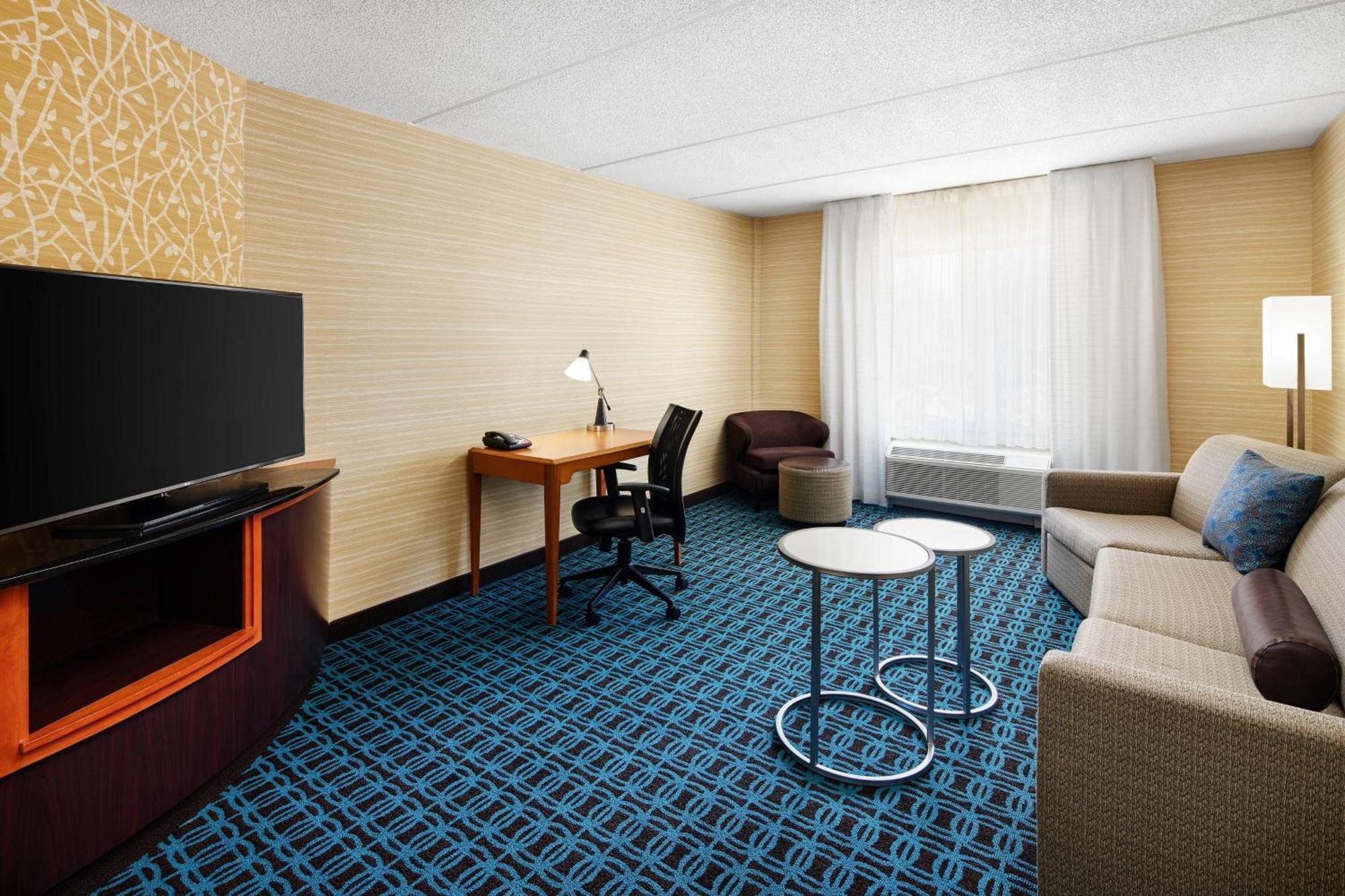 Fairfield Inn And Suites By Marriott Plainville Exteriör bild